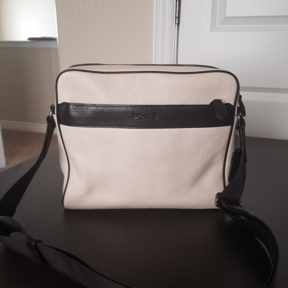 Coach Flight Messenger Crossbody